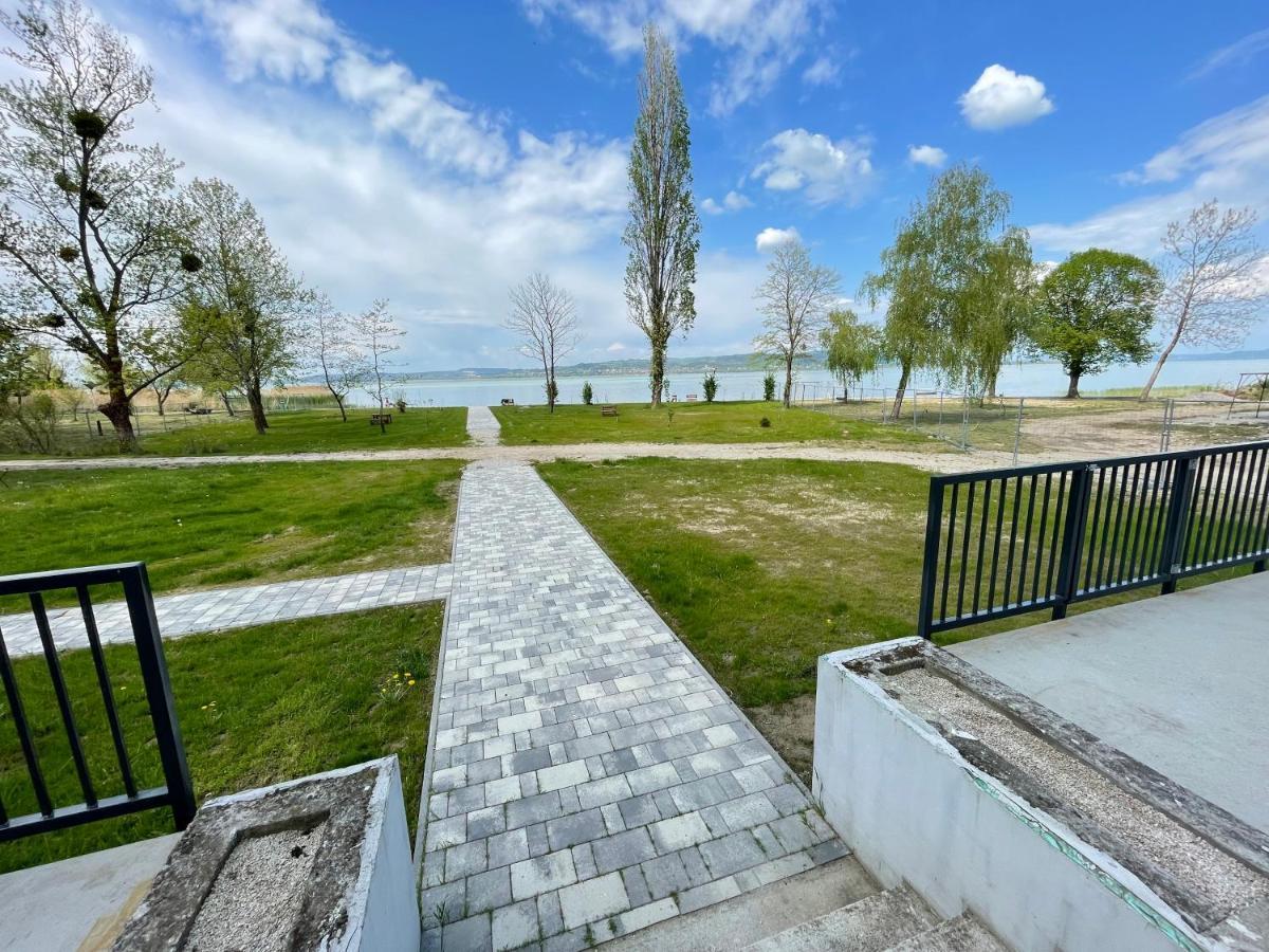 Albert Apartman Balatonberény Exterior foto